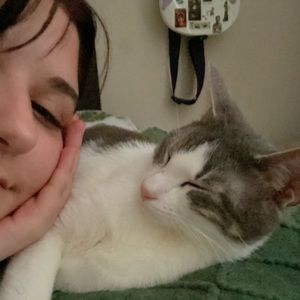 Meet your Posher, Isabel